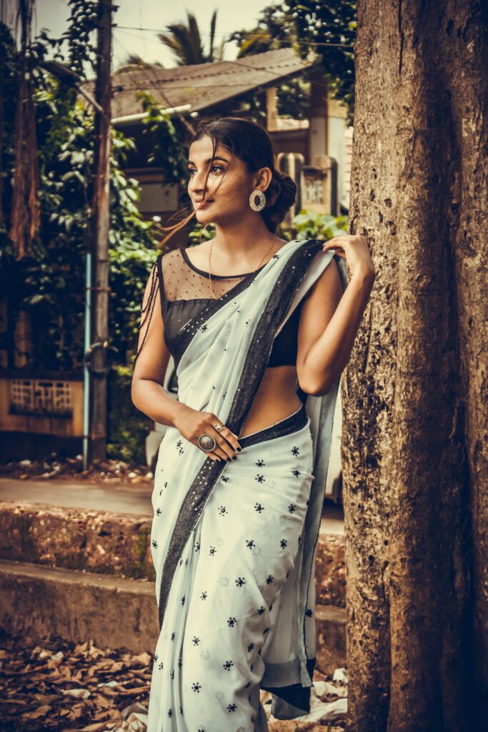 A BLACK saree has the power to convert a girl next door into an artist's  muse! SAREE @jkforeignbrands01 MUA… | Instagram