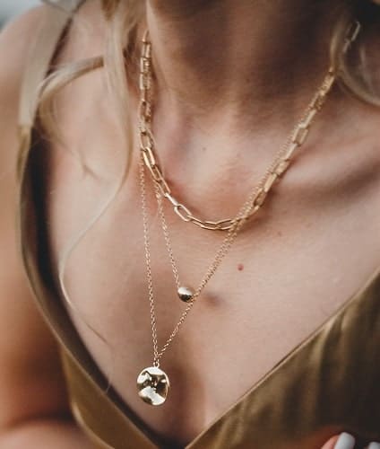 Multi-chain necklace