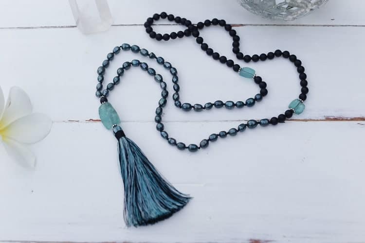 Long Beads necklace
